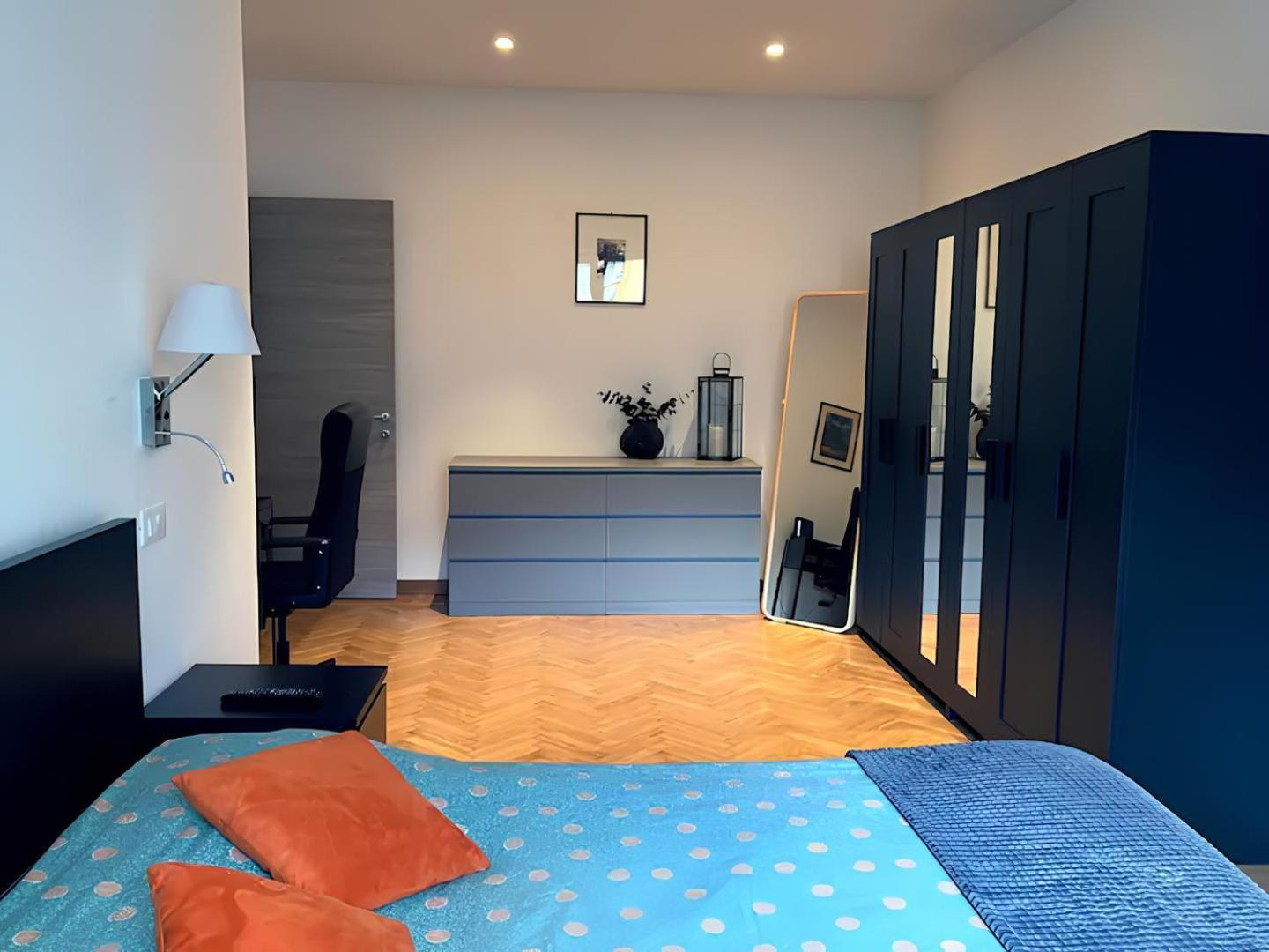 The Lighthouse - Central Apartment Aosta Exterior photo